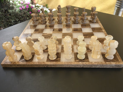 Onyx Chess White 32 Pieces Board 13.75" Handmade Marble Chess Set