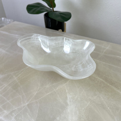 CRYSTAL WHITE ONYX HAND CARVED BOWL, NATURAL STONE ONYX BOWL / MWB07