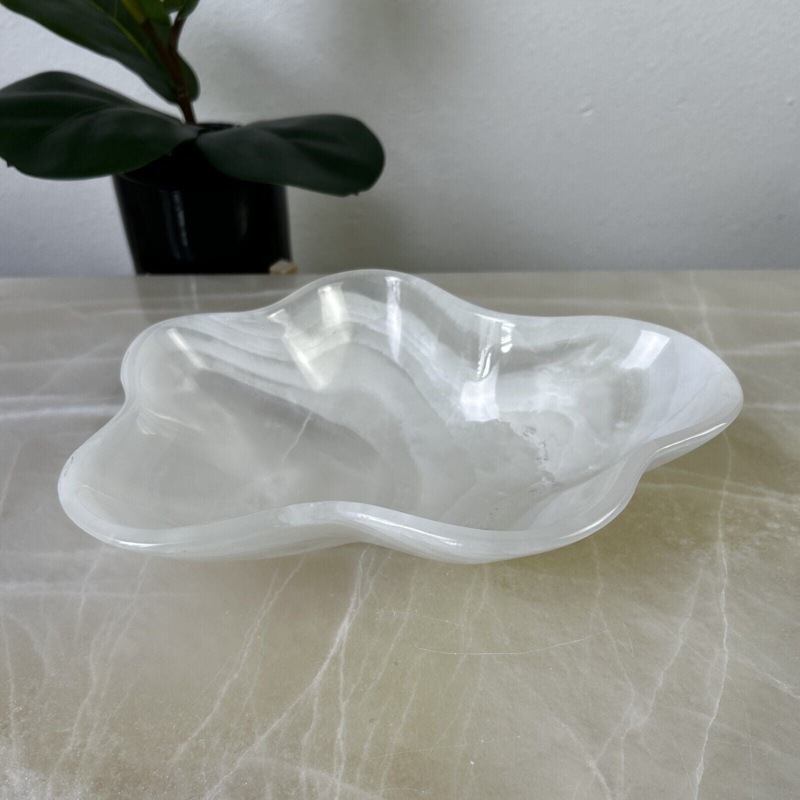 NATURAL WHITE ONYX HAND CARVED BOWL, NATURAL ONYX STONE BOWL, DECORATIVE BOWL