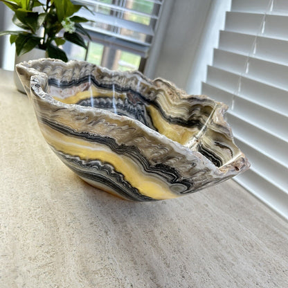 NATURAL ZEBRA ONYX HAND CARVED BOWL, NATURAL ONYX STONE BOWL / BM03