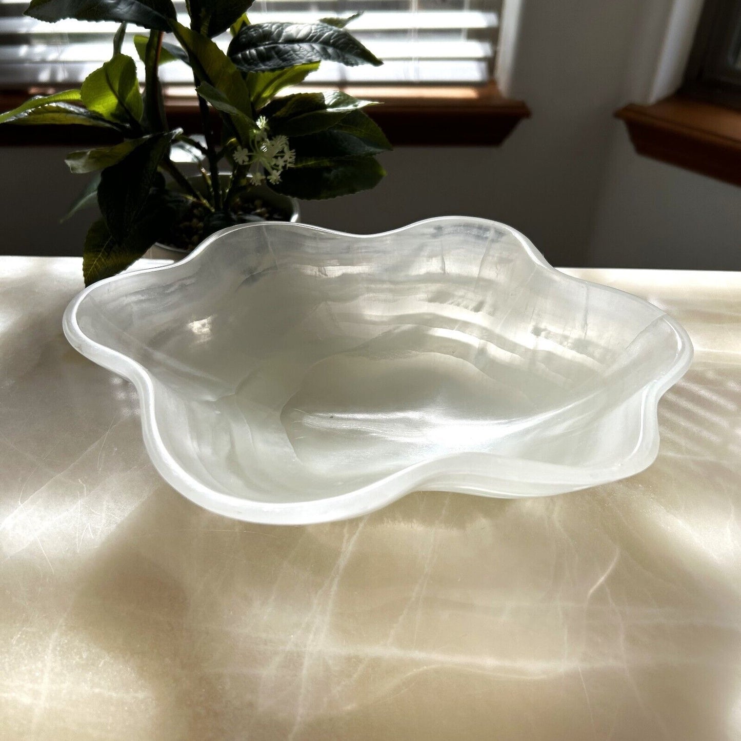 Decorative Onyx Bowl Small 8" | Crystal Bowl Home Decor | MWB01