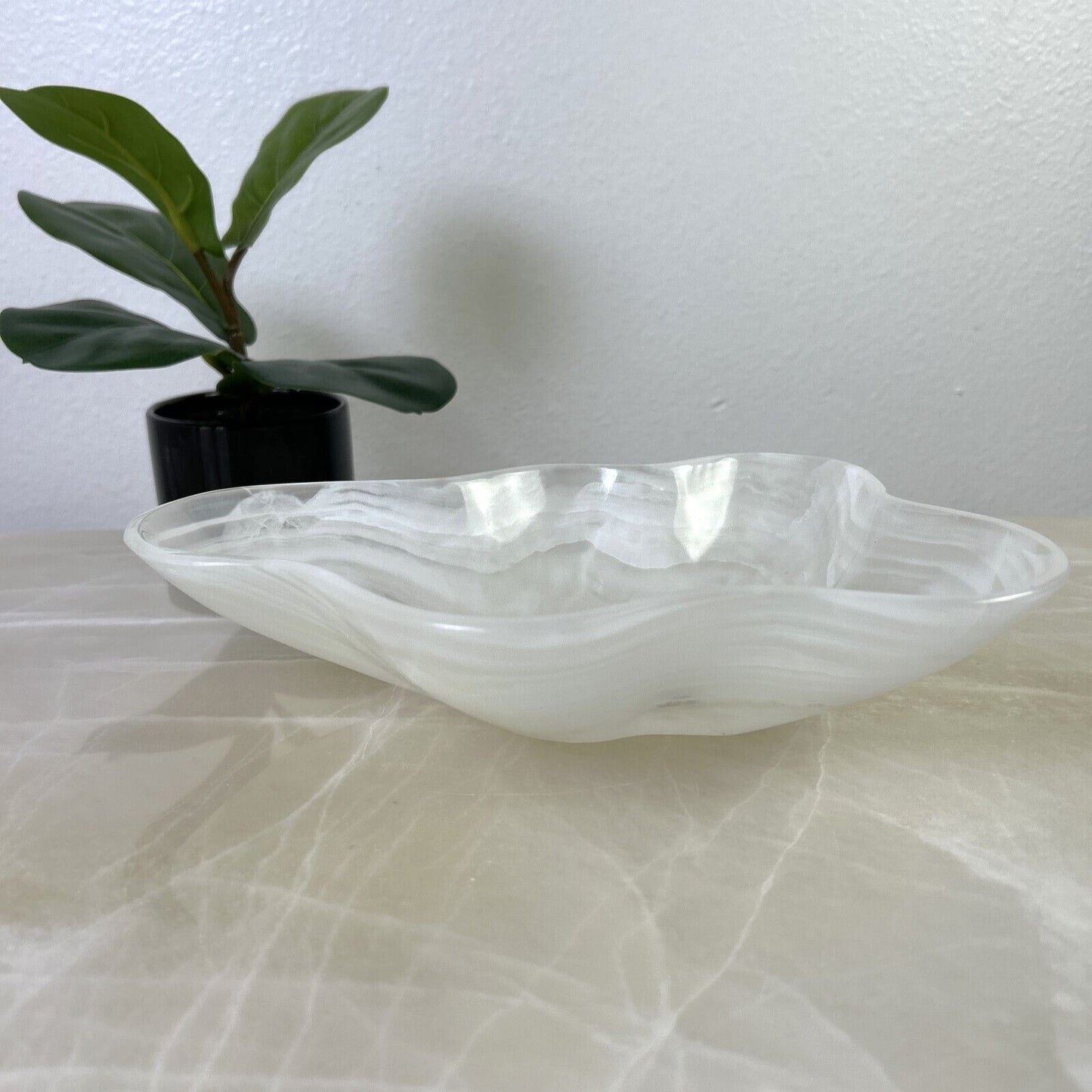 CRYSTAL WHITE ONYX HAND CARVED BOWL, NATURAL STONE ONYX BOWL / MWB07