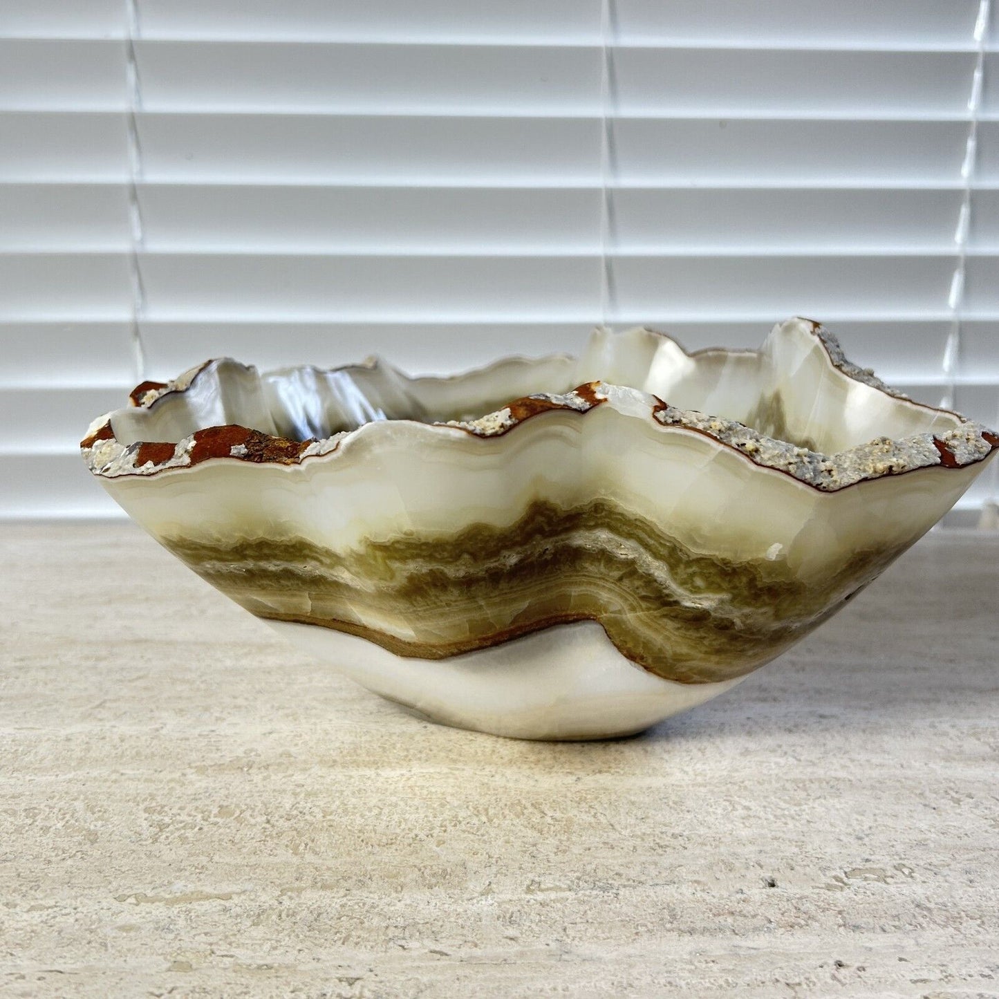 ONYX BOWL | ONYX BOWL CENTERPIECE BM02