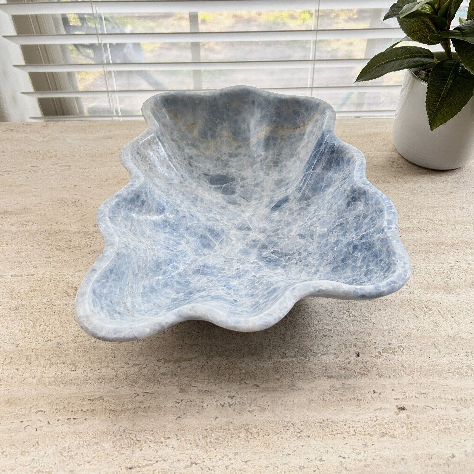 ONYX HAND CARVED MINERAL BOWL | ONYX BOWL CENTERPIECE BM01