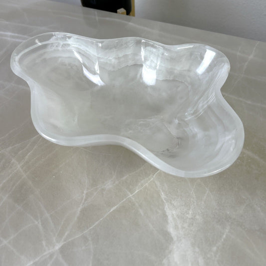 CRYSTAL WHITE ONYX HAND CARVED BOWL, NATURAL STONE ONYX BOWL / MWB07