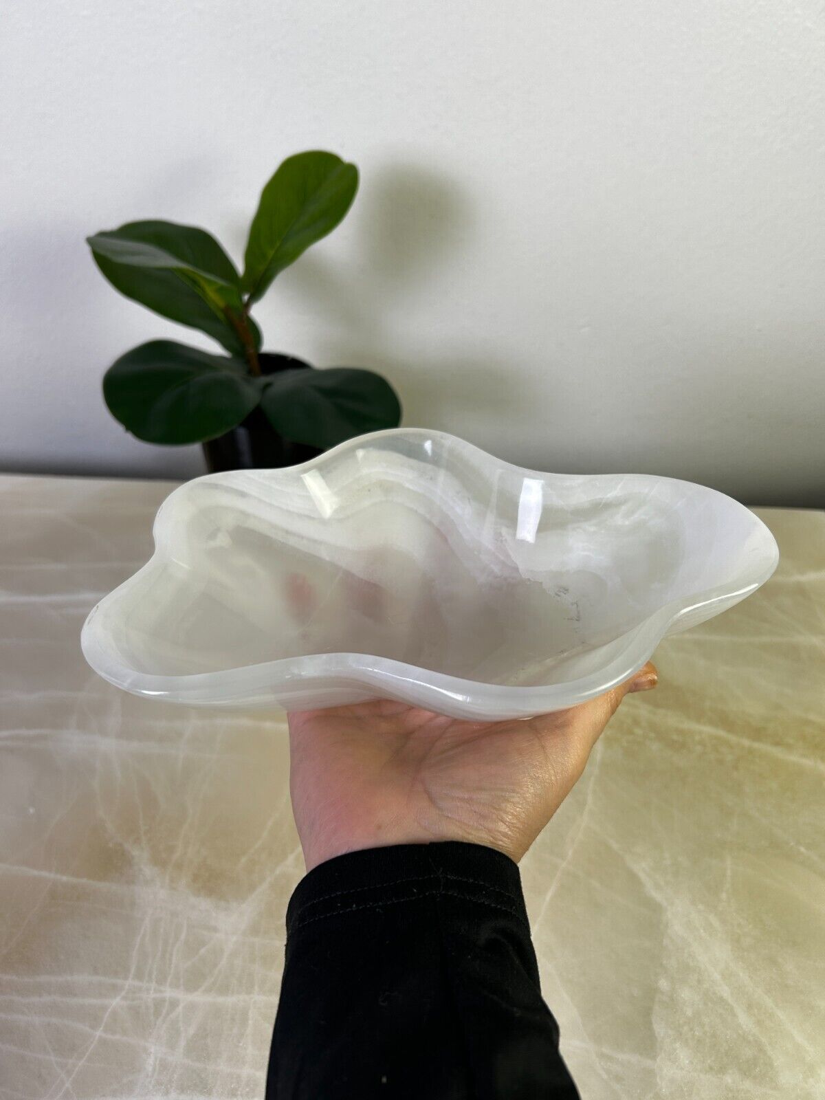 NATURAL WHITE ONYX HAND CARVED BOWL, NATURAL ONYX STONE BOWL, DECORATIVE BOWL